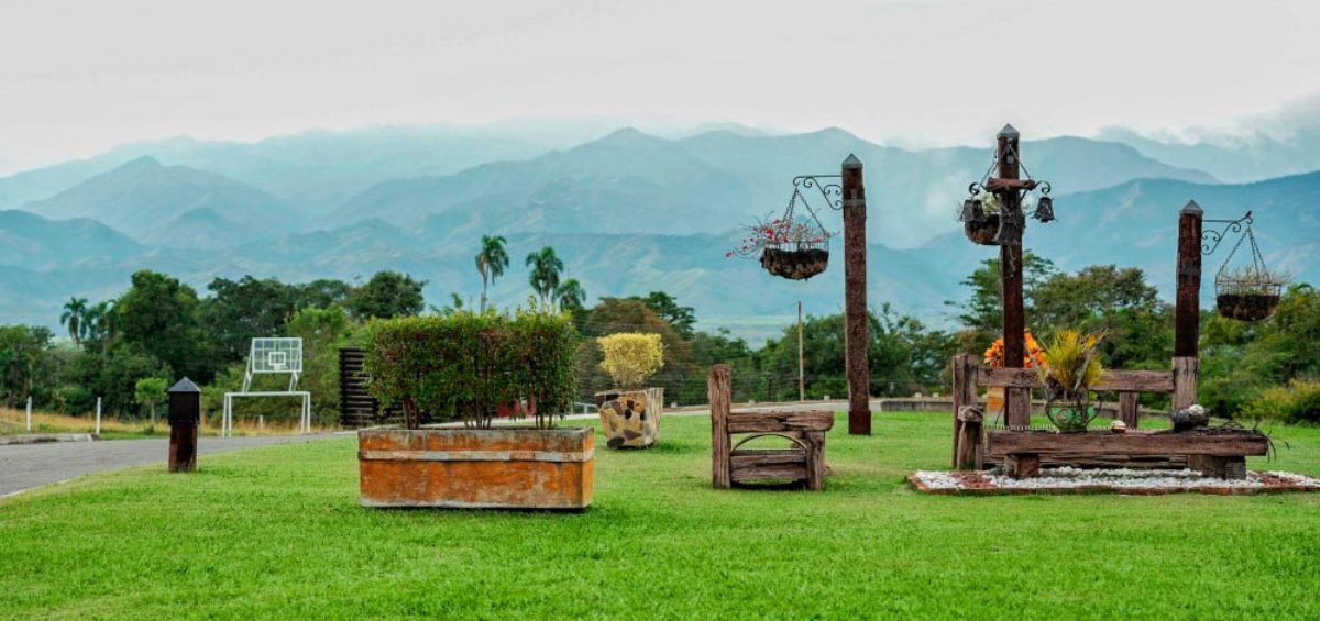 Aire libre La Trinidad, Constructora Serving